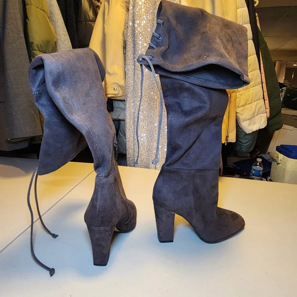 New Vince Camuto Women’s Tapley Microsuede Over the Knee High Heel Boots‎